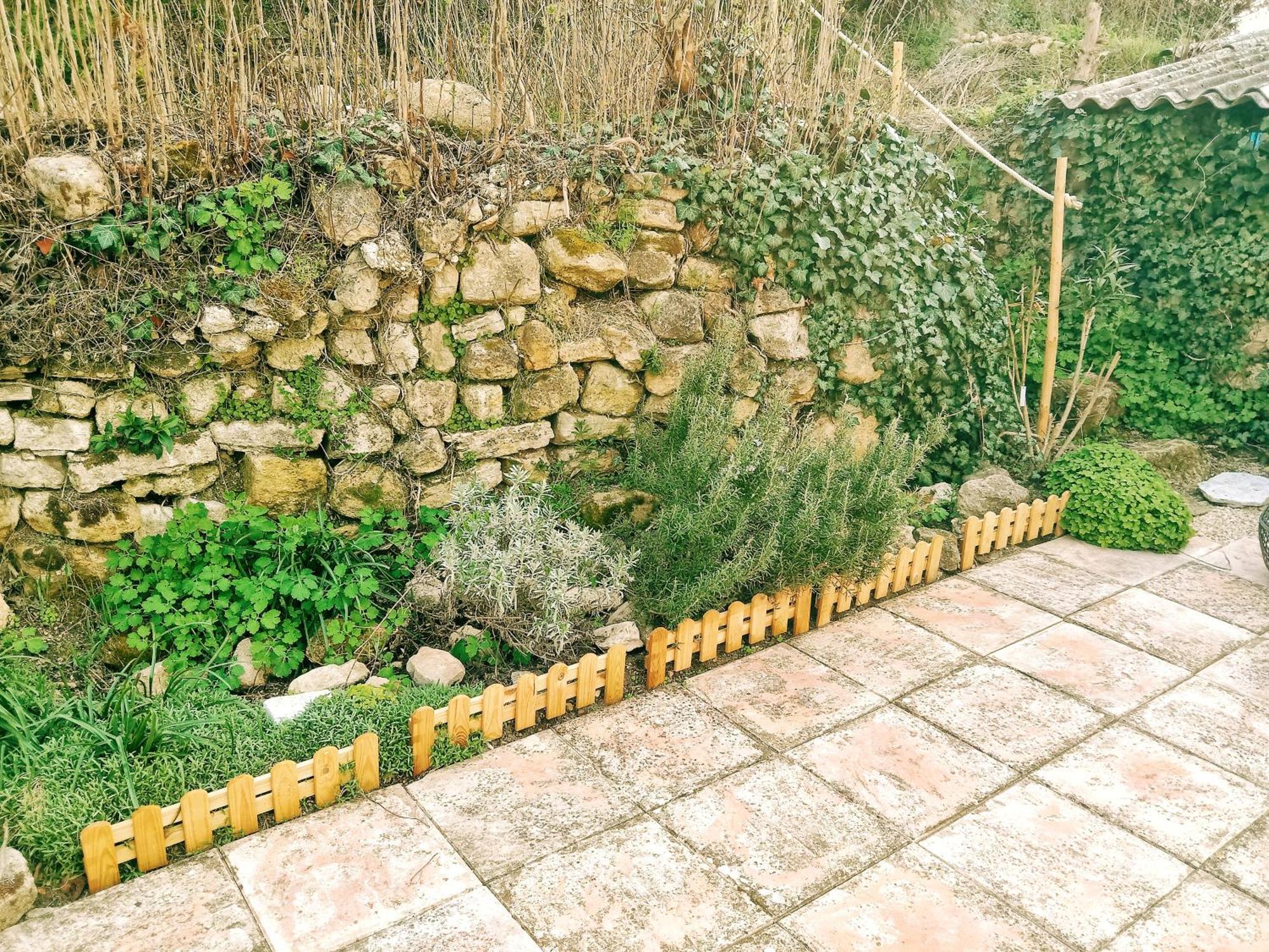 Holiday home Maison Cosy Ventoux Avec Jardin Vue Ventoux A Mormoiron